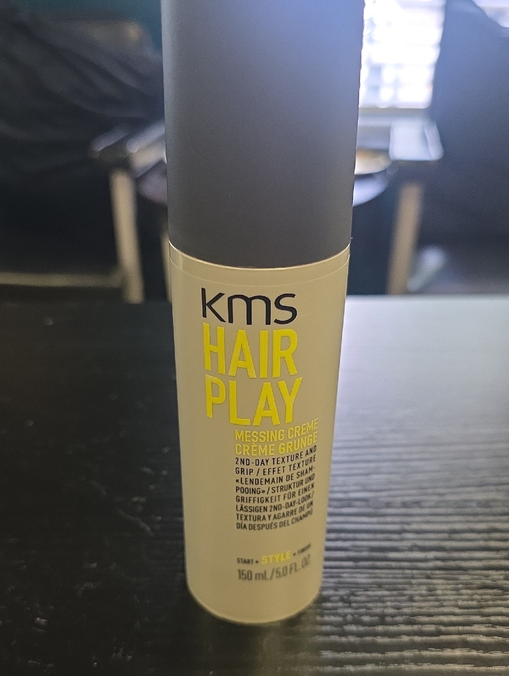 KMS Hair Play Messing Creme Grunge Texture Cream — Gray with Yellow